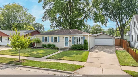 1942 Harold St, Green Bay, WI 54302