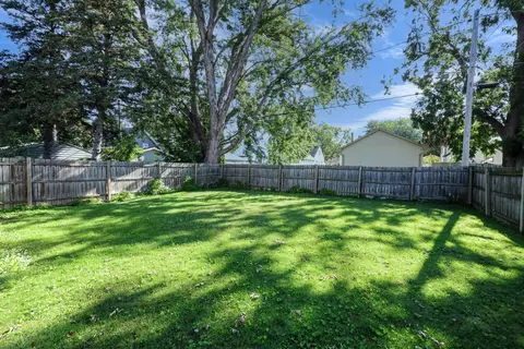 Exterior - 2112 N Superior St, Appleton, WI 54911 photo 4 of 4