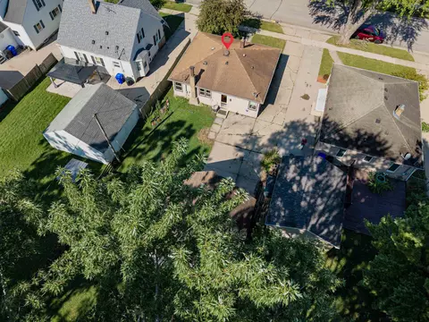 View/Area - 2112 N Superior St, Appleton, WI 54911 photo 5 of 12