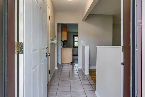 Entry Way - 2112 N Superior St, Appleton, WI 54911 photo 1 of 3