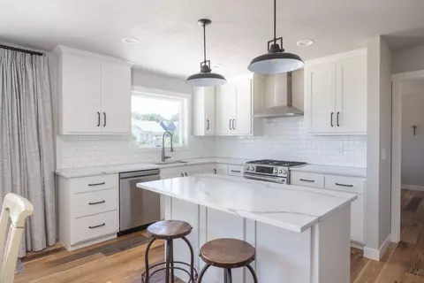 Kitchen - n9270 Laura St, Appleton, WI 54915 photo 1 of 4