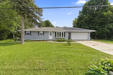 3656 Humboldt Rd, Green Bay, WI 54311