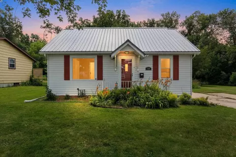 1754 Oakdale Ave, Green Bay, WI 54302