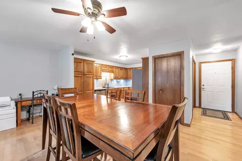 Dining - 810 E River Dr #E, De Pere, WI 54115 photo 1 of 2