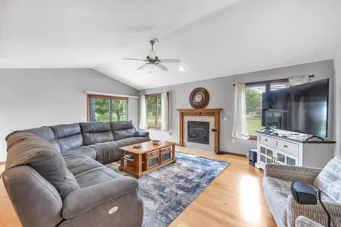 Other - 810 E River Dr #E, De Pere, WI 54115 photo 2 of 3