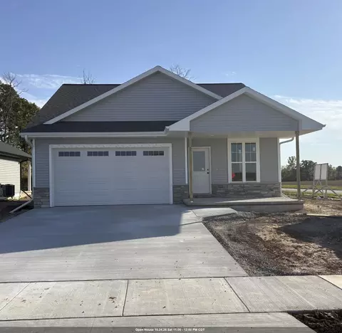 927 Enclave Ct, De Pere, WI 54115