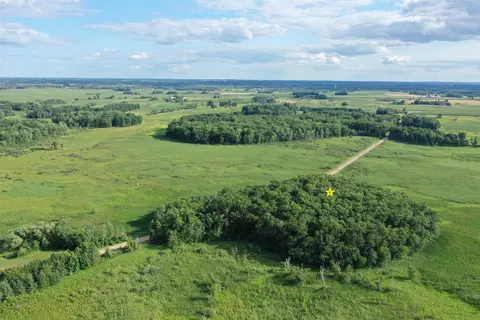 34 Th Rd, Berlin, WI 54923 photo 5