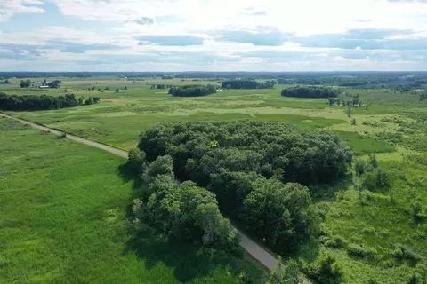 34 Th Rd, Berlin, WI 54923 photo 3