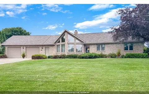 3101 Claymore Ln, New Franken, WI 54229