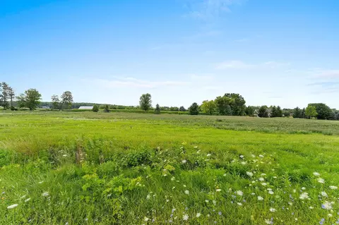 storm view court, Luxemburg, WI 54217