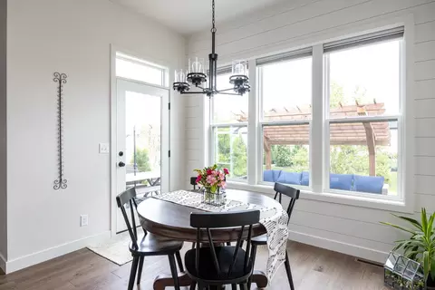 Dining - 2901 E Turquoise Ln, Appleton, WI 54913 photo 1 of 1