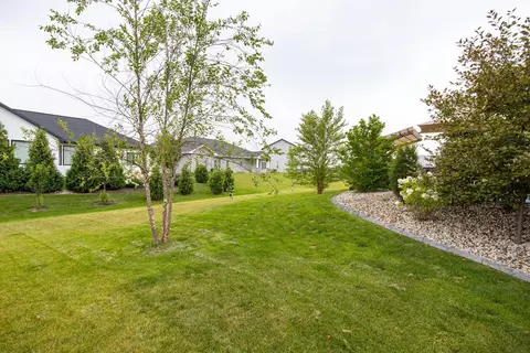 Exterior - 2901 E Turquoise Ln, Appleton, WI 54913 photo 9 of 10
