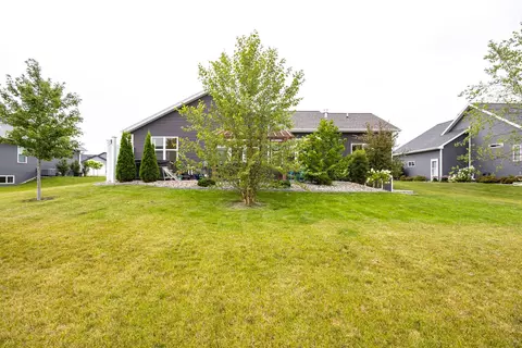 Exterior - 2901 E Turquoise Ln, Appleton, WI 54913 photo 10 of 10