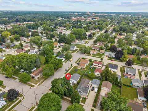 View/Area - 402 E Harding Dr, Appleton, WI 54915 photo 6 of 6