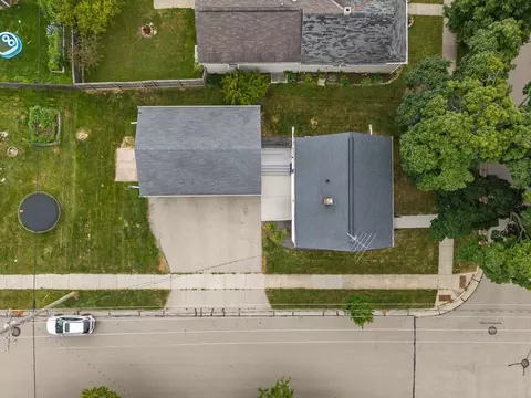 View/Area - 402 E Harding Dr, Appleton, WI 54915 photo 1 of 6