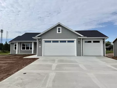 1480 Birch Hill Ln, Shawano, WI 54166