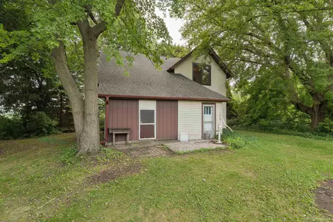 Exterior - w5102 Carney Road, Hilbert, WI 54129 photo 2 of 7