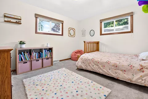 Bedroom - 731 E Harding Dr, Appleton, WI 54915 photo 3 of 5