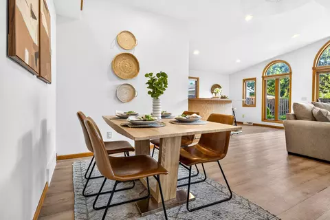 Dining - 731 E Harding Dr, Appleton, WI 54915 photo 1 of 2