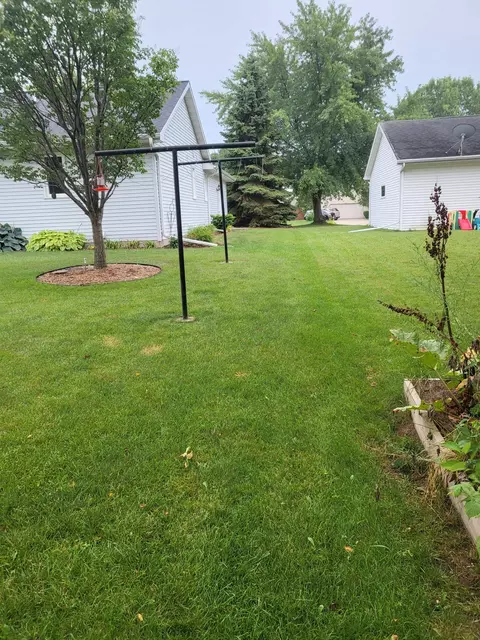 Exterior - 209 Windfield Ct, Wrightstown, WI 54180 photo 8 of 10