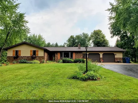 N6983 Kirschner Road, Shiocton, WI 54170