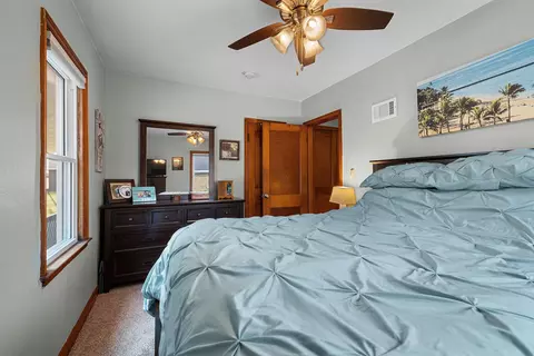 Bedroom - 172 Williams St, Pulaski, WI 54162 photo 1 of 9