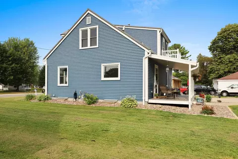 Exterior - 172 Williams St, Pulaski, WI 54162 photo 12 of 21
