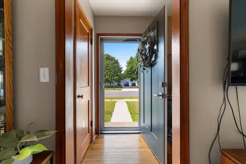 Entry Way - 172 Williams St, Pulaski, WI 54162 photo 1 of 4