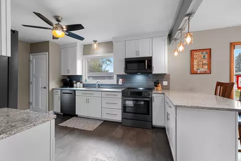 Kitchen - 172 Williams St, Pulaski, WI 54162 photo 1 of 7