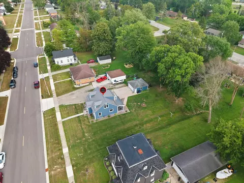 View/Area - 172 Williams St, Pulaski, WI 54162 photo 2 of 9