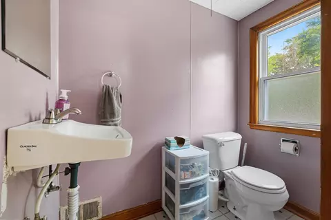 Bath - 172 Williams St, Pulaski, WI 54162 photo 3 of 3