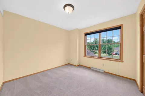 Bedroom - 4718 W Chicory Ln, Appleton, WI 54914 photo 2 of 12