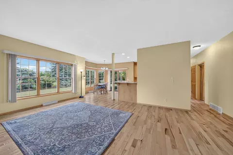 Living - 4718 W Chicory Ln, Appleton, WI 54914 photo 6 of 6