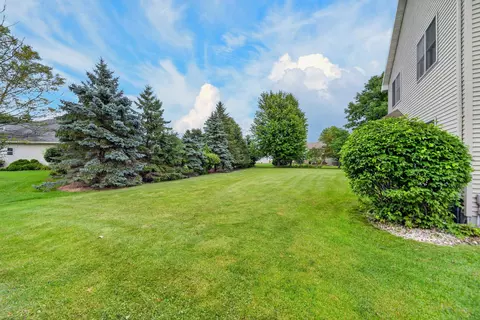 Exterior - 4718 W Chicory Ln, Appleton, WI 54914 photo 18 of 18