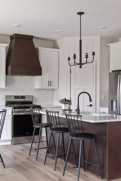 Kitchen - 3600 E Golden Gate Dr, Appleton, WI 54913 photo 2 of 7
