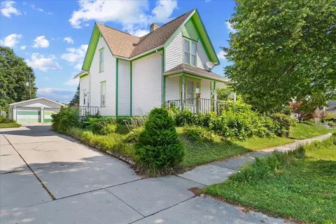 625 Center St, Kewaunee, WI 54216