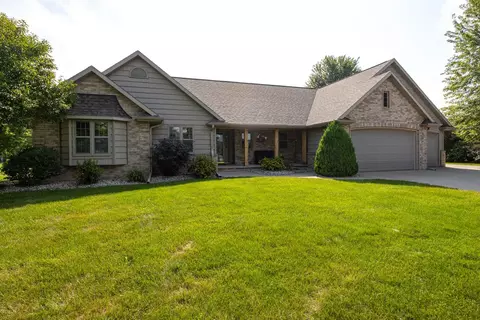 Exterior - n4326 Red Leaf Drive, Appleton, WI 54913 photo 5 of 17