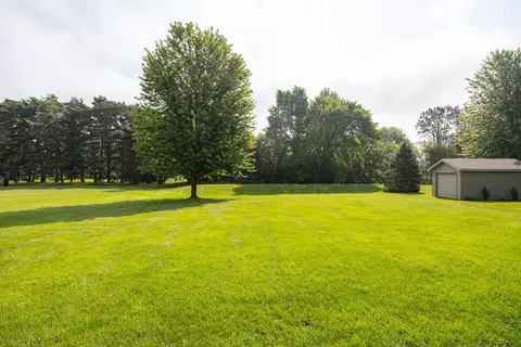 Exterior - n4326 Red Leaf Drive, Appleton, WI 54913 photo 14 of 17