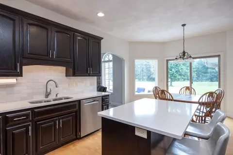 Kitchen - n4326 Red Leaf Drive, Appleton, WI 54913 photo 4 of 4