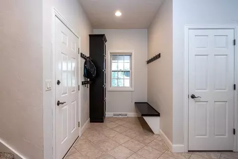Entry Way - n4326 Red Leaf Drive, Appleton, WI 54913 photo 3 of 4