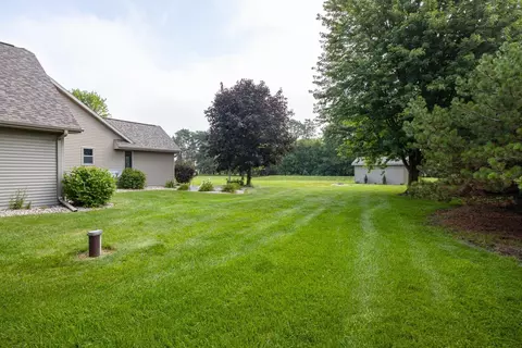 Exterior - n4326 Red Leaf Drive, Appleton, WI 54913 photo 7 of 17