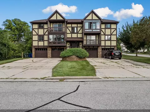 502 Front St #3, De Pere, WI 54115