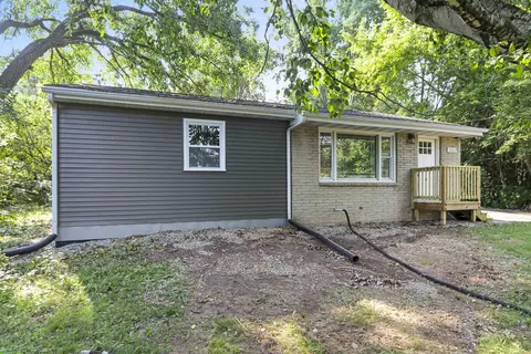 2680 Nicolet Dr, Green Bay, WI 54311
