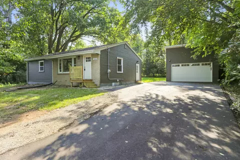 2680 Nicolet Dr, Green Bay, WI 54311