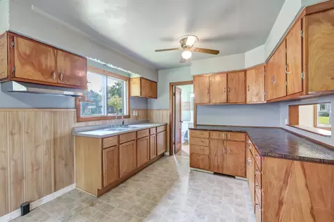 Kitchen - 1230 E Fremont St, Appleton, WI 54915 photo 1 of 5
