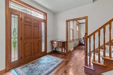 Entry Way - 224 E Carrington Ln, Appleton, WI 54913 photo 1 of 2