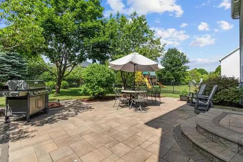 Exterior - 224 E Carrington Ln, Appleton, WI 54913 photo 6 of 13