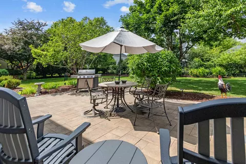 Exterior - 224 E Carrington Ln, Appleton, WI 54913 photo 7 of 13
