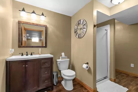 Bath - 4807 N Fuji Dr, Appleton, WI 54913 photo 4 of 4