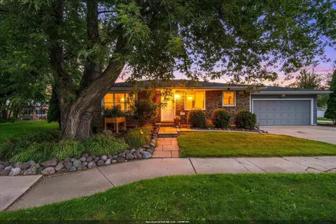 135 S Platten St, Green Bay, WI 54303